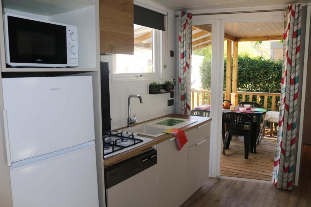 Camping Parc Mogador Sanary-sur-Mer Exteriör bild