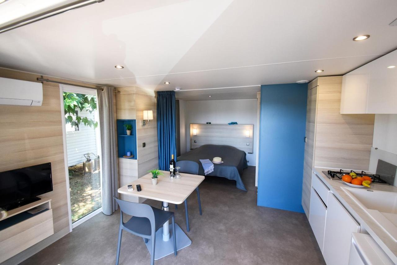 Camping Parc Mogador Sanary-sur-Mer Exteriör bild